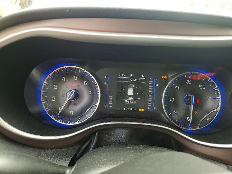 2023 CHRYSLER VOYAGER LX — Фото 9 из 12