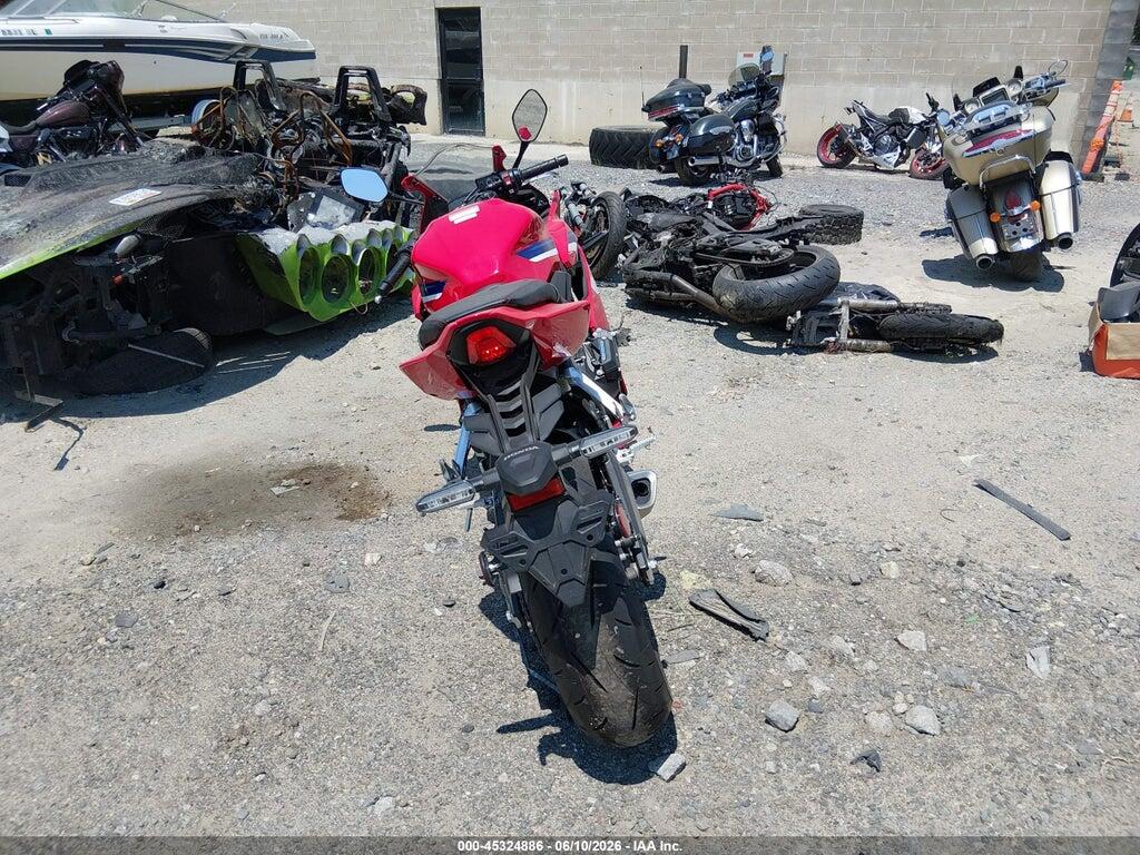 MLHRH155XT5201161 2026 HONDA CBR650 photo no. 6