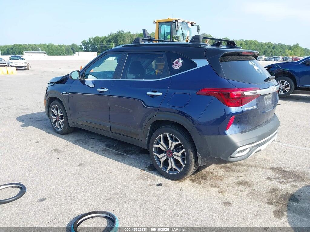 KNDETCA27N7255547 2022 KIA SELTOS photo no. 3