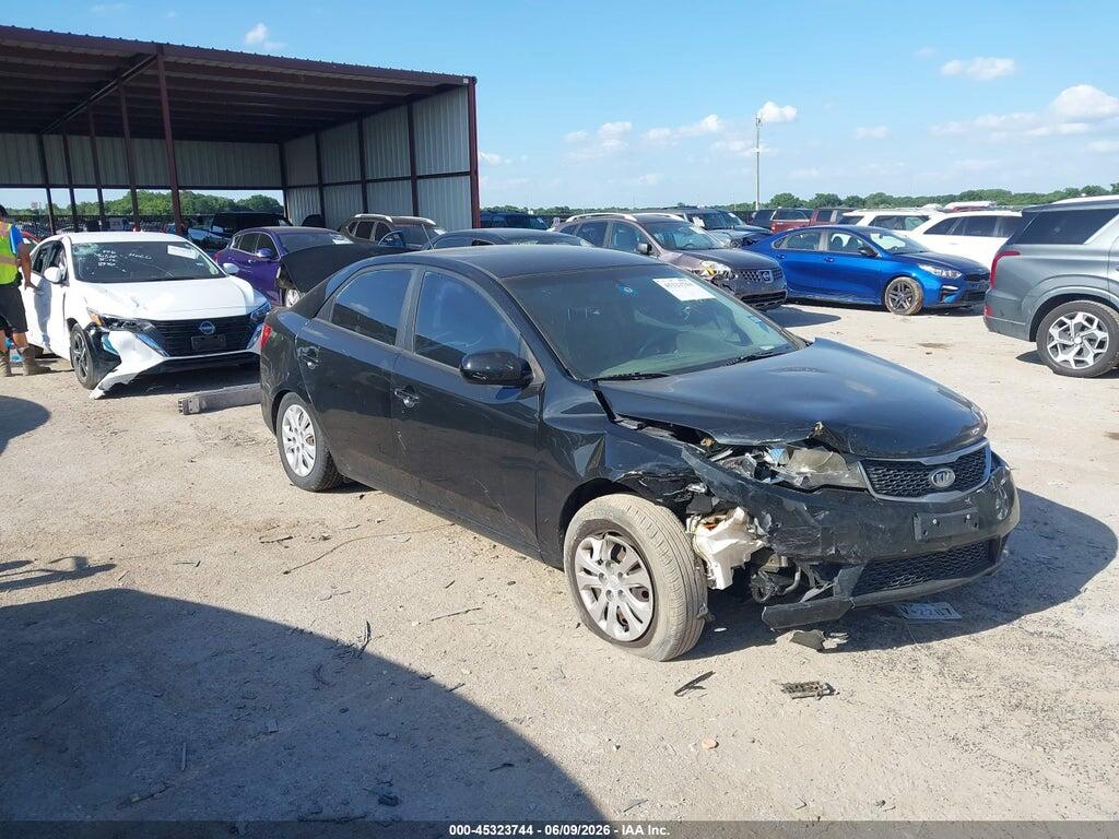 KNAFT4A24D5668348 2013 KIA FORTE photo no. 1