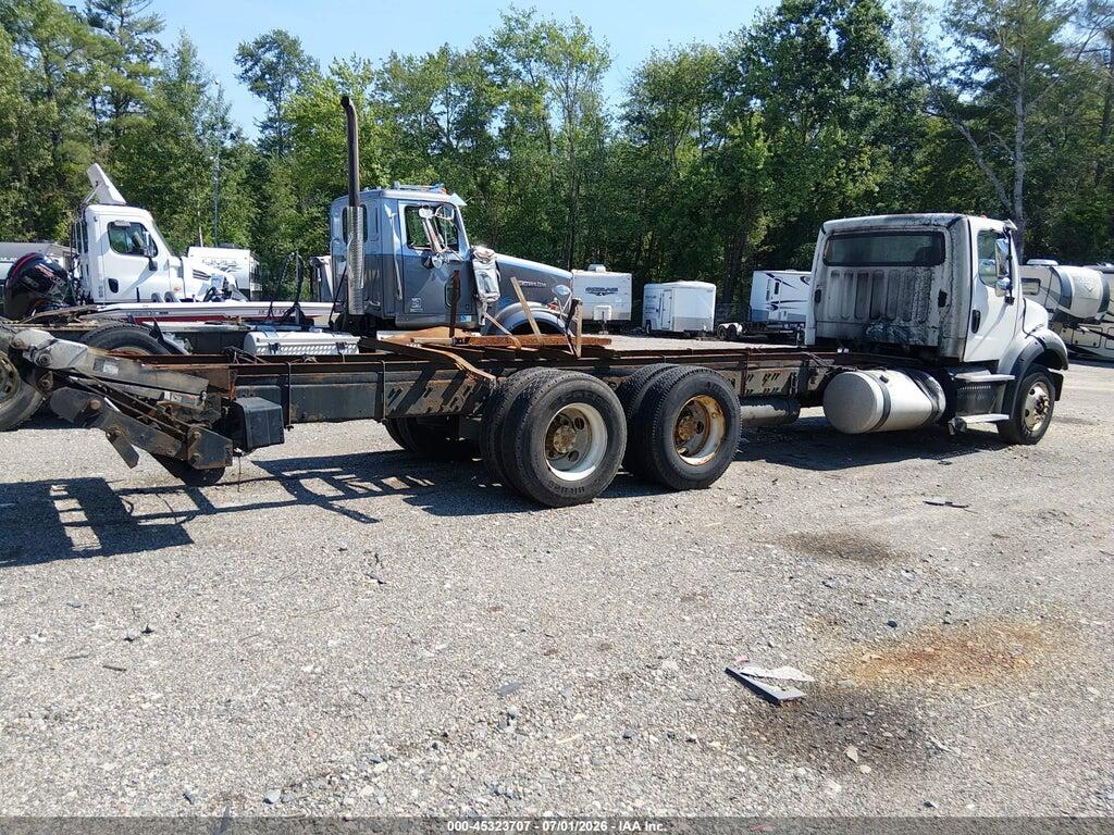 1FVHC5DV5DHBW1102 2013 FREIGHTLINER M2 photo no. 4