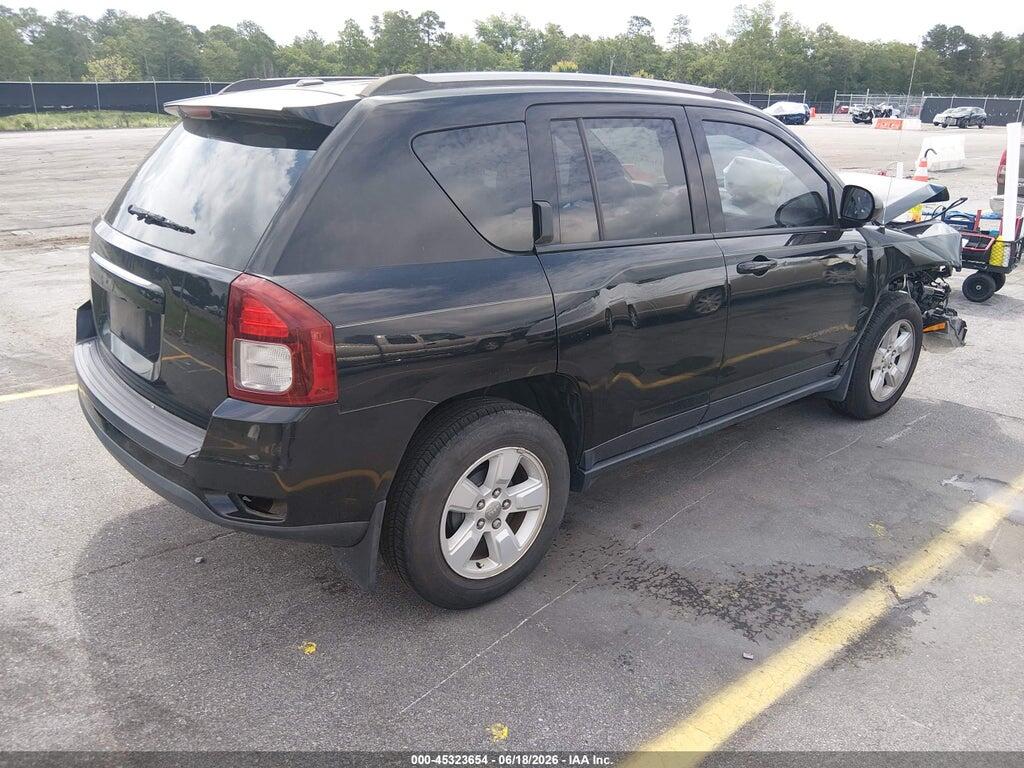 1C4NJCBB0HD163206 2017 JEEP COMPASS photo no. 4