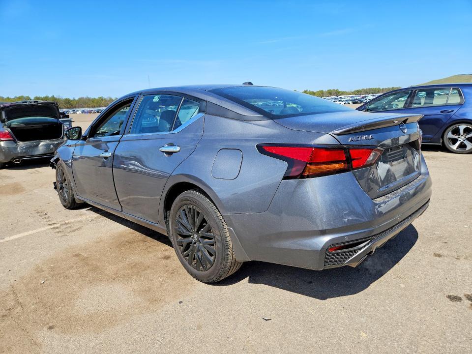 2025 NISSAN ALTIMA 2.5 SV — Фото 2 из 12
