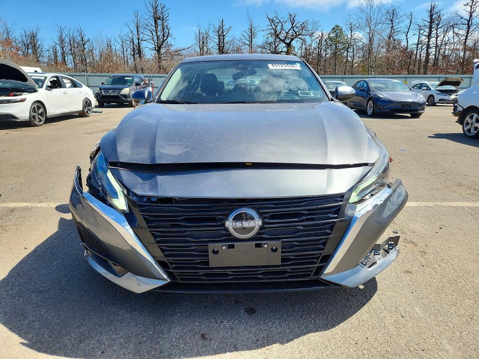 2025 NISSAN ALTIMA 2.5 SV — Фото 5 из 12