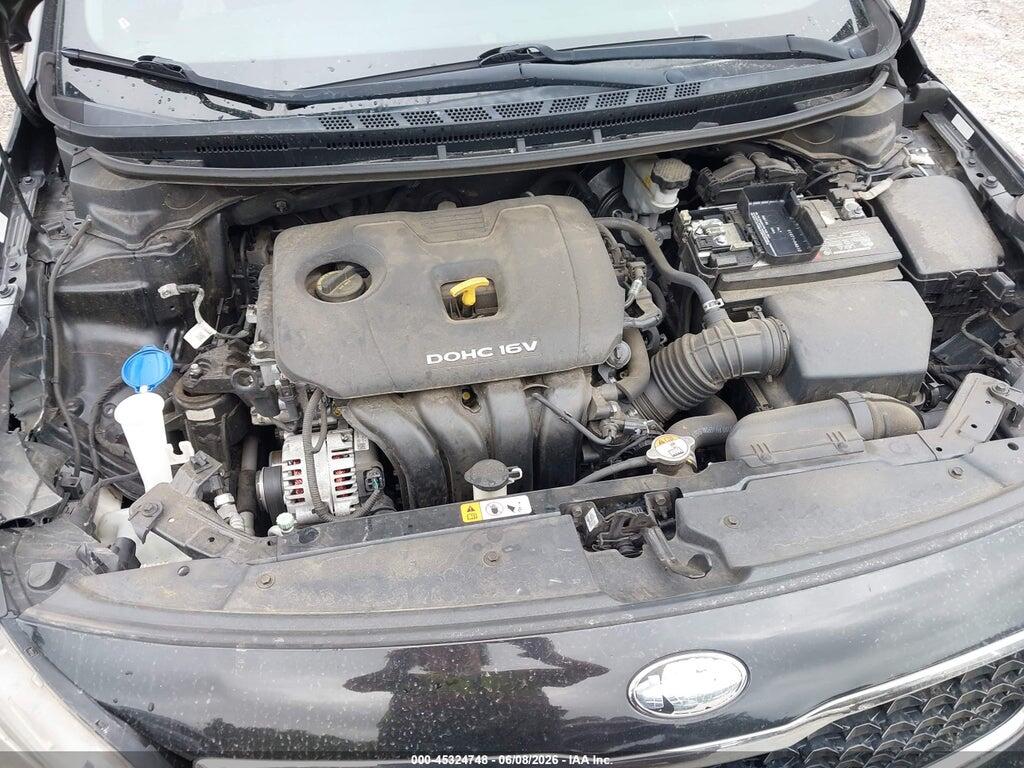 3KPFK4A71HE136759 2017 KIA FORTE photo no. 10