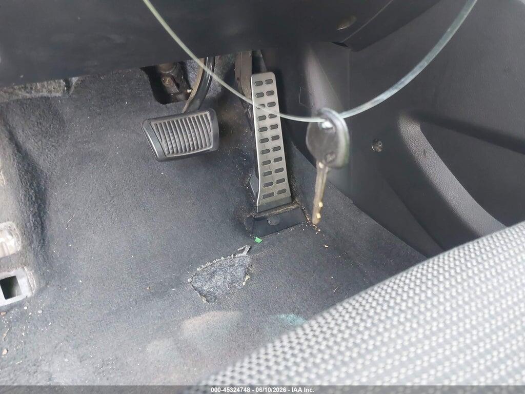 3KPFK4A71HE136759 2017 KIA FORTE photo no. 11