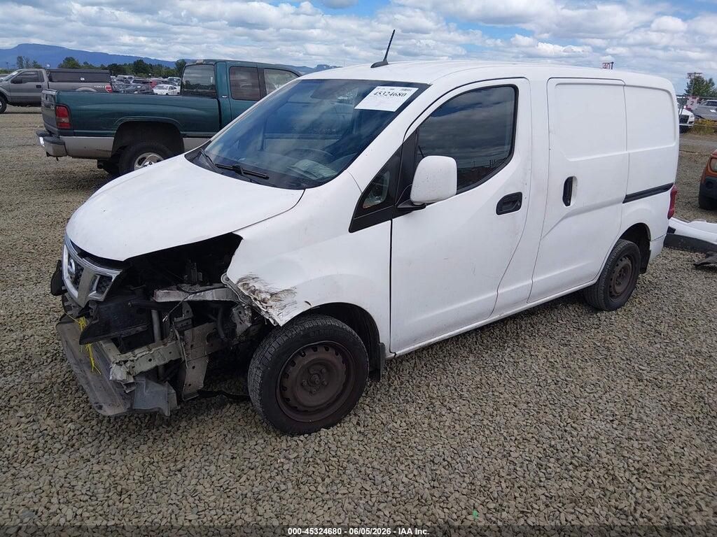 3N6CM0KN1HK703201 2017 NISSAN NV200 photo no. 2
