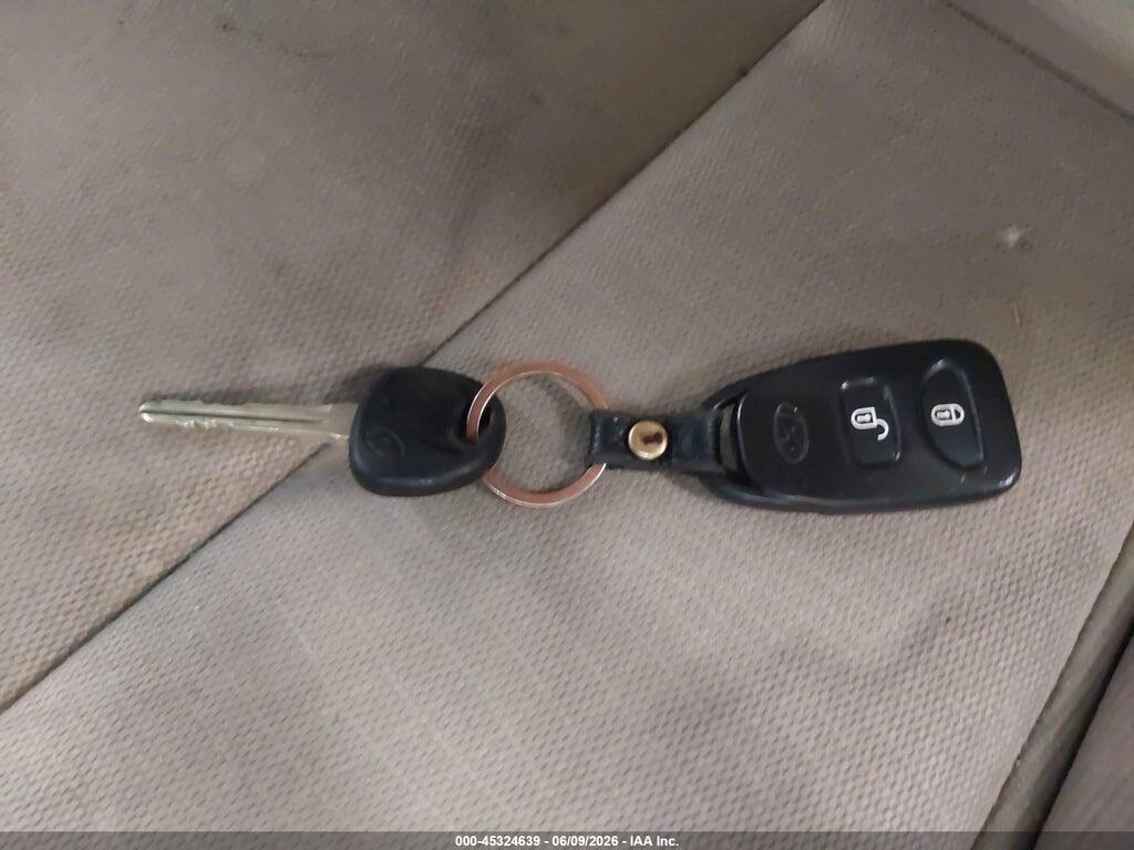 5NMSGDABXAH413184 2010 HYUNDAI SANTA FE photo no. 11