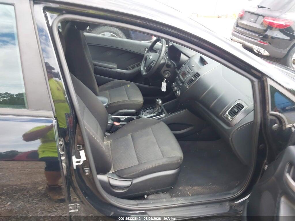 3KPFK4A74HE129255 2017 KIA FORTE photo no. 5