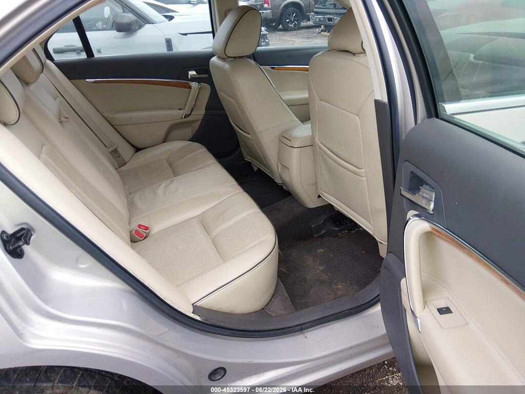 3LNHL2GC6AR621097 2010 LINCOLN MKZ photo no. 8