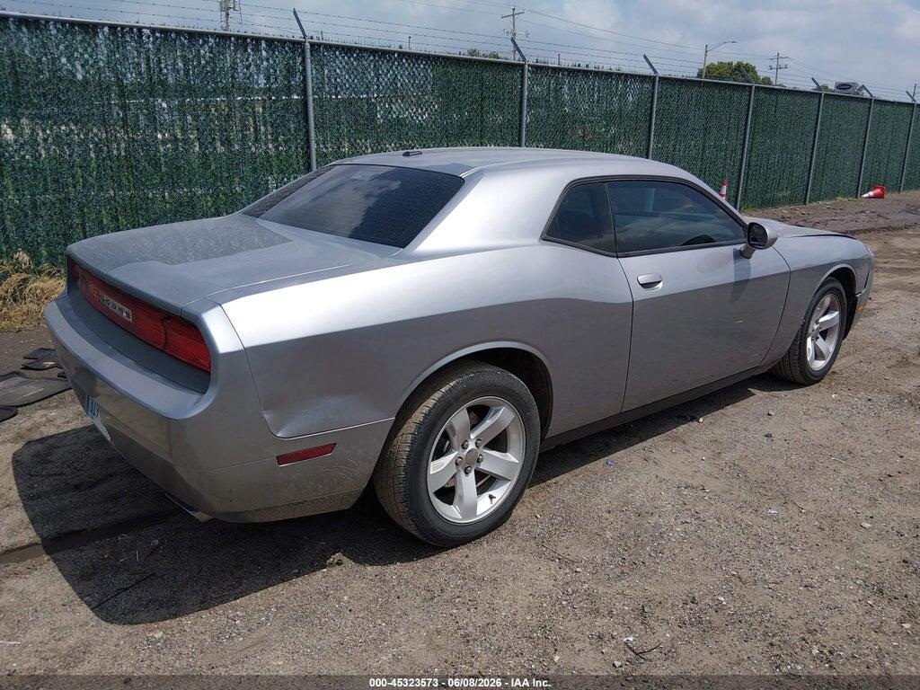 2C3CDYAG9DH708751 2013 DODGE CHALLENGER photo no. 4