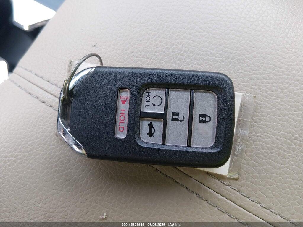 1HGCR3F86HA044366 2017 HONDA ACCORD photo no. 11