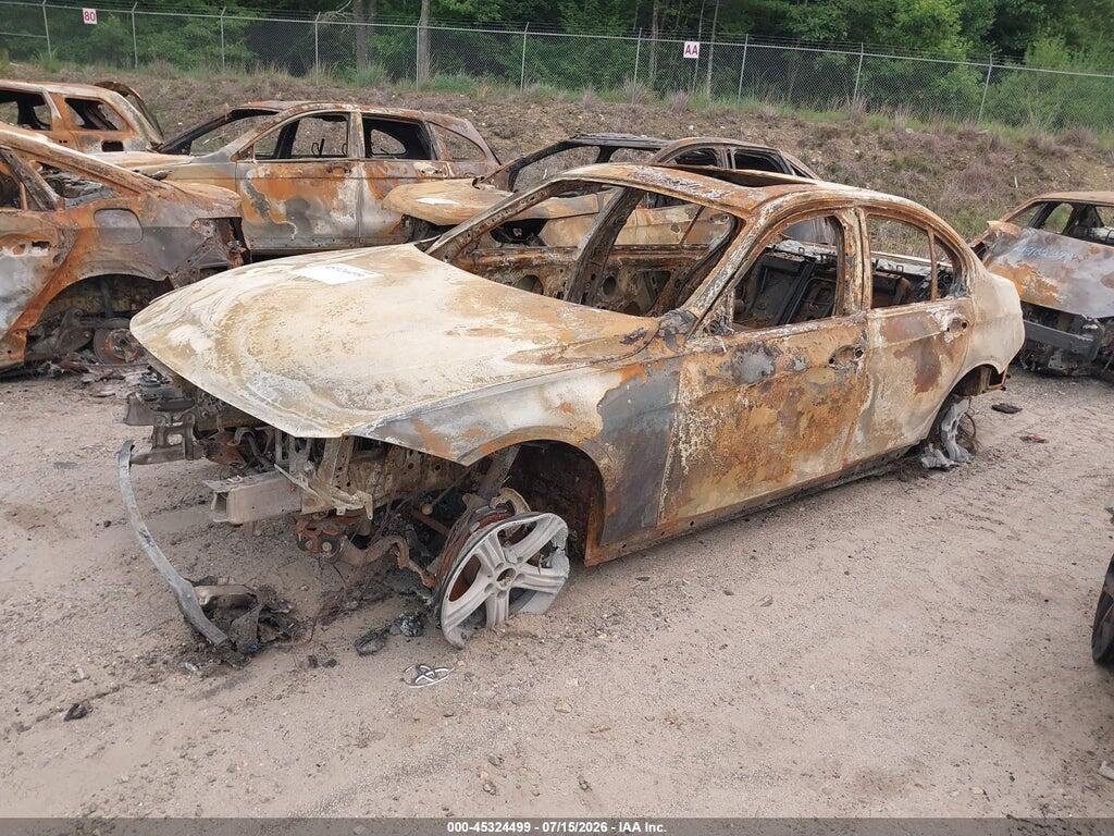 WBA3B5G51DNS03314 2013 BMW 328I photo no. 2