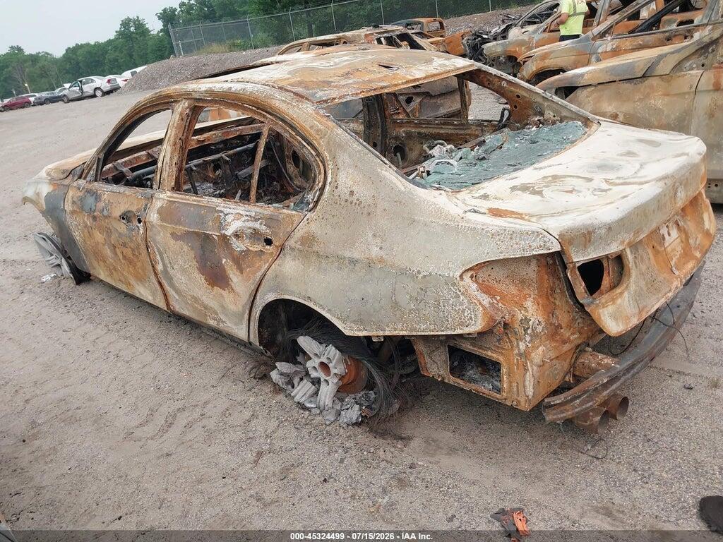 WBA3B5G51DNS03314 2013 BMW 328I photo no. 3