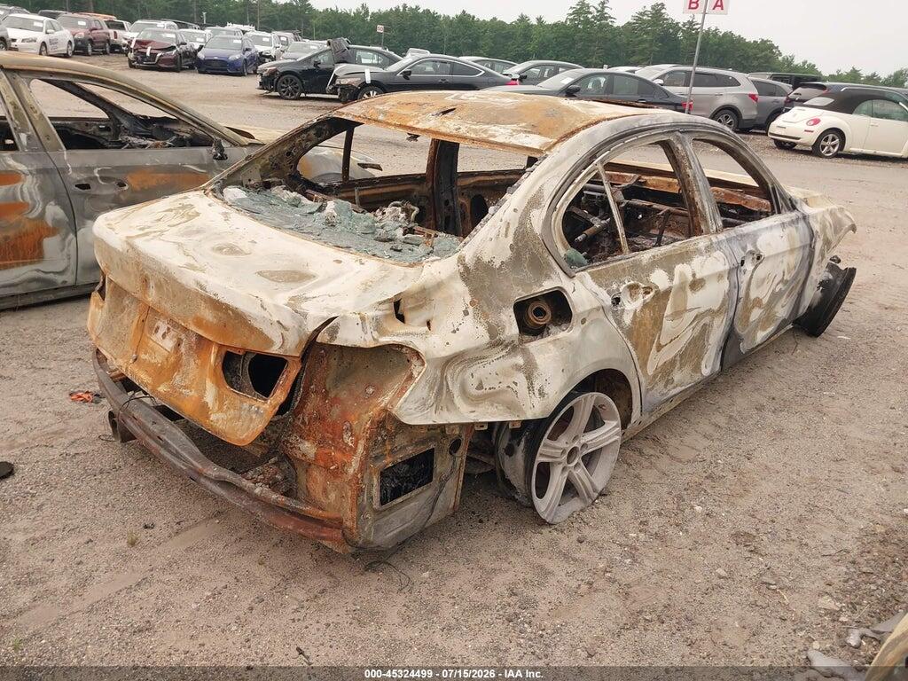 WBA3B5G51DNS03314 2013 BMW 328I photo no. 4