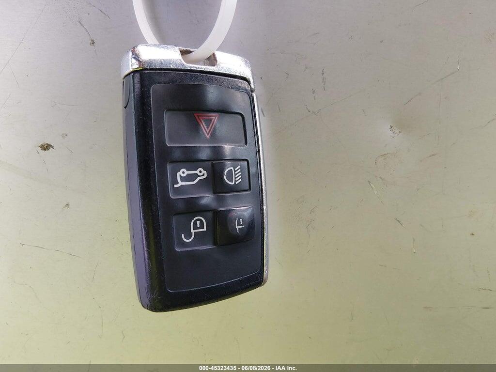SALGR2RV4KA554114 2019 LAND ROVER RANGE ROVER photo no. 11