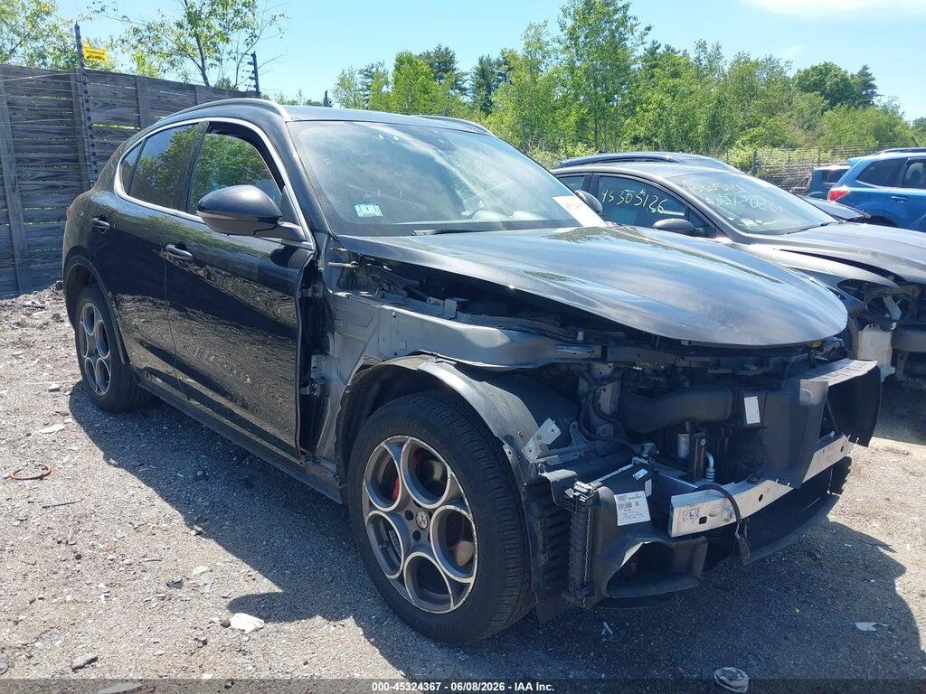 ZASFAKBN9J7C28932 2018 ALFA ROMEO STELVIO photo no. 1