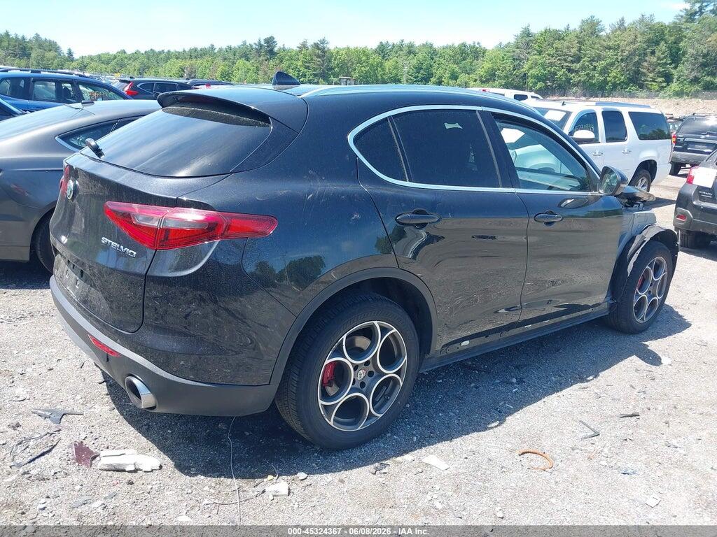 ZASFAKBN9J7C28932 2018 ALFA ROMEO STELVIO photo no. 4
