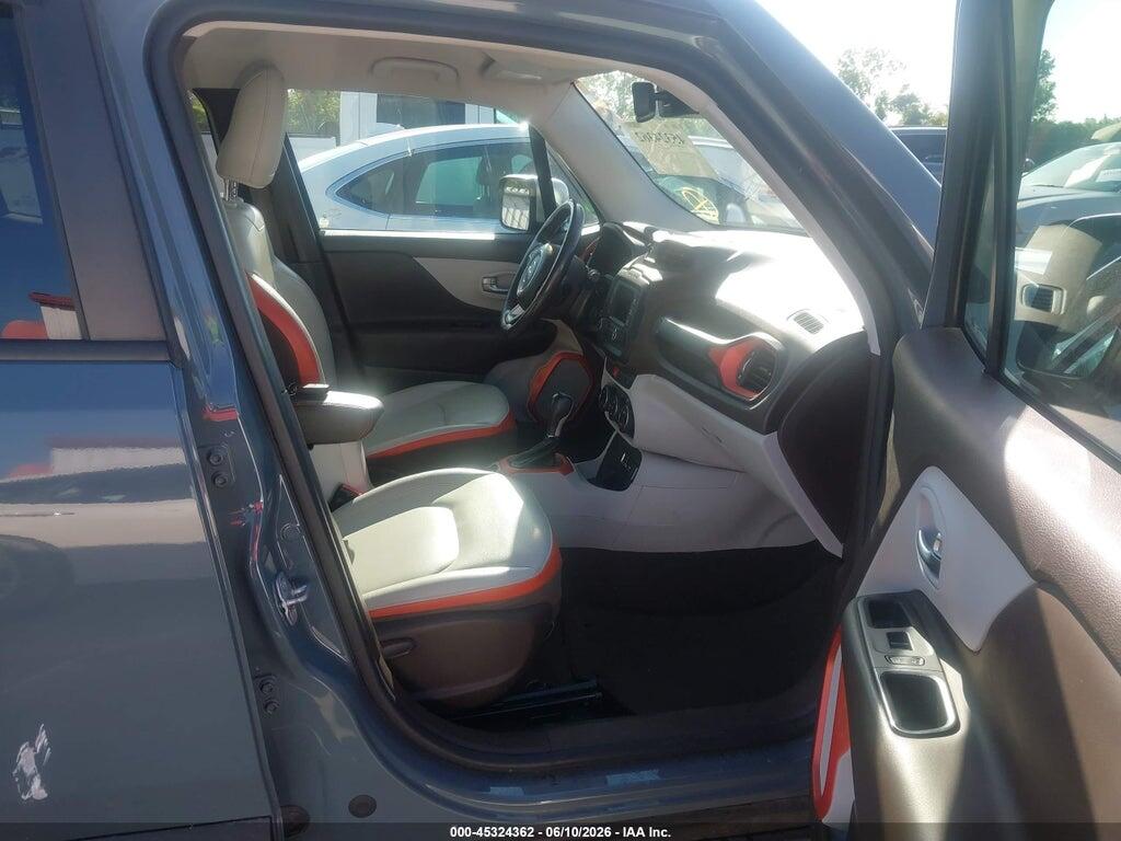 ZACCJADBXHPG29458 2017 JEEP RENEGADE photo no. 5