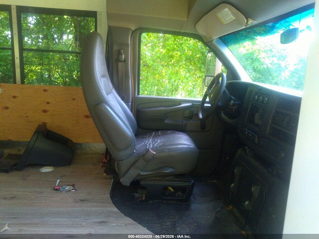 1GB3G3BL7B1164610 2011 CHEVROLET BUS EXPRESS CUTAWAY photo no. 5