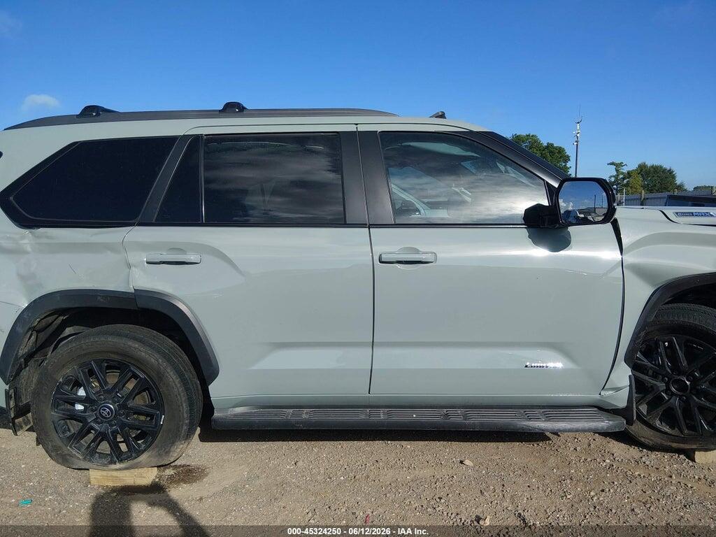 7SVAAABA5TX073427 2026 TOYOTA SEQUOIA photo no. 12