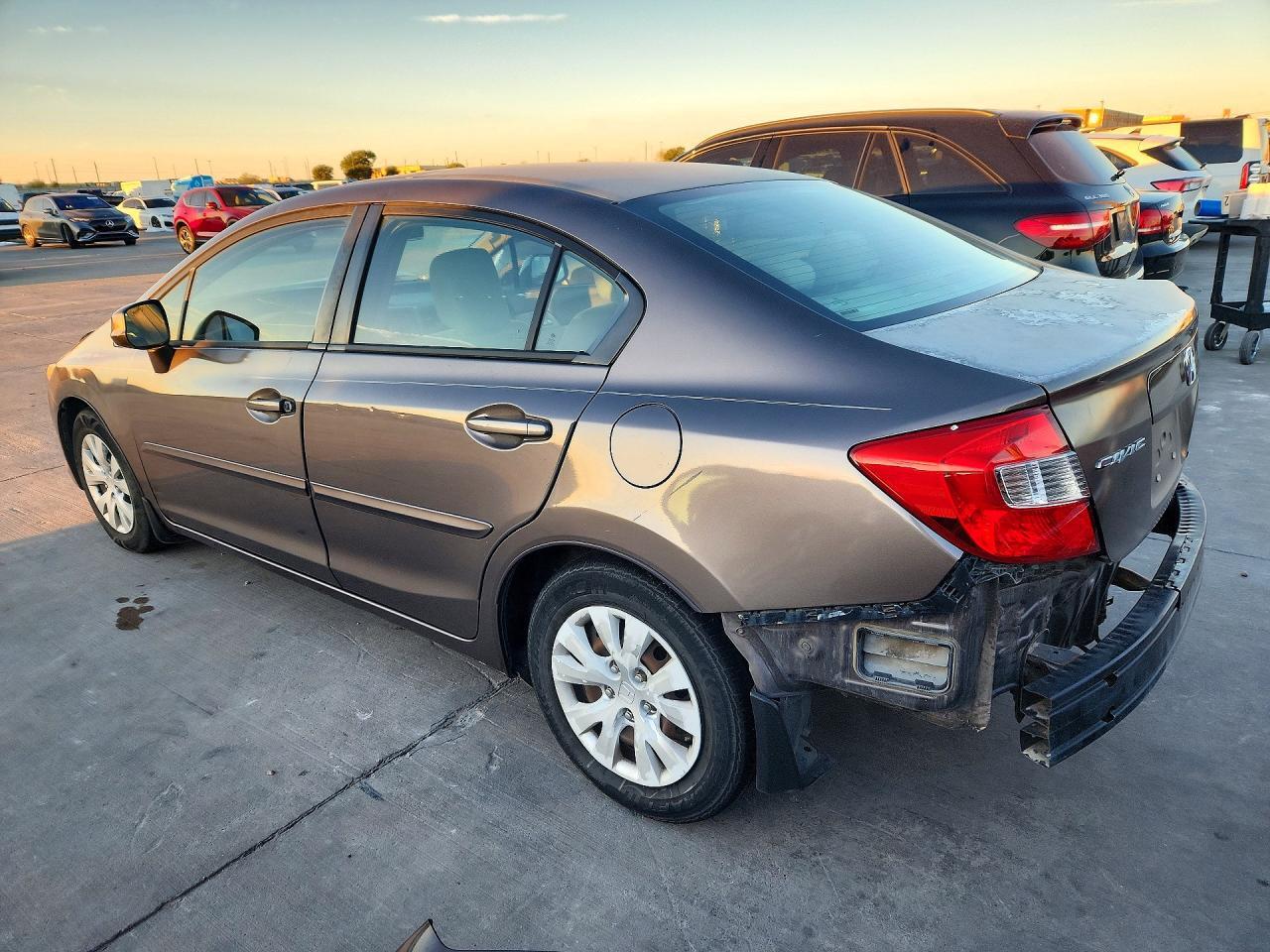 2012 HONDA CIVIC LX — Фото 2 из 13