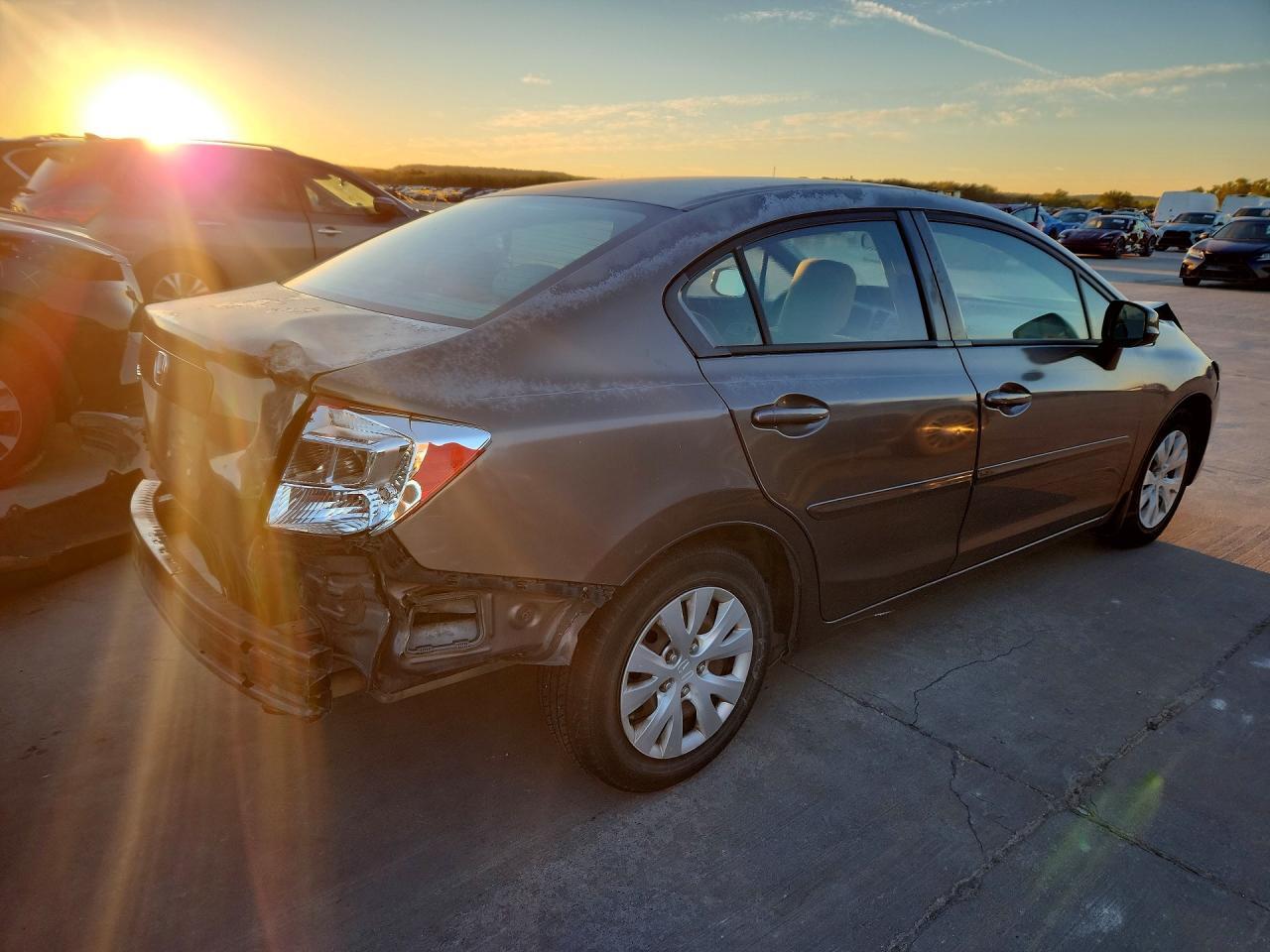 2012 HONDA CIVIC LX — Фото 3 из 13