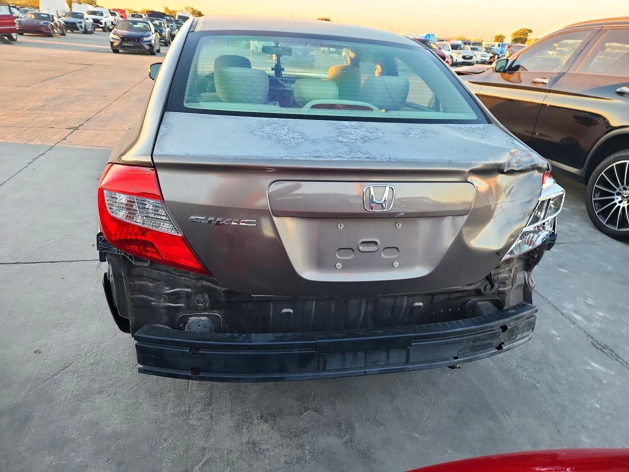2012 HONDA CIVIC LX — Фото 6 из 13