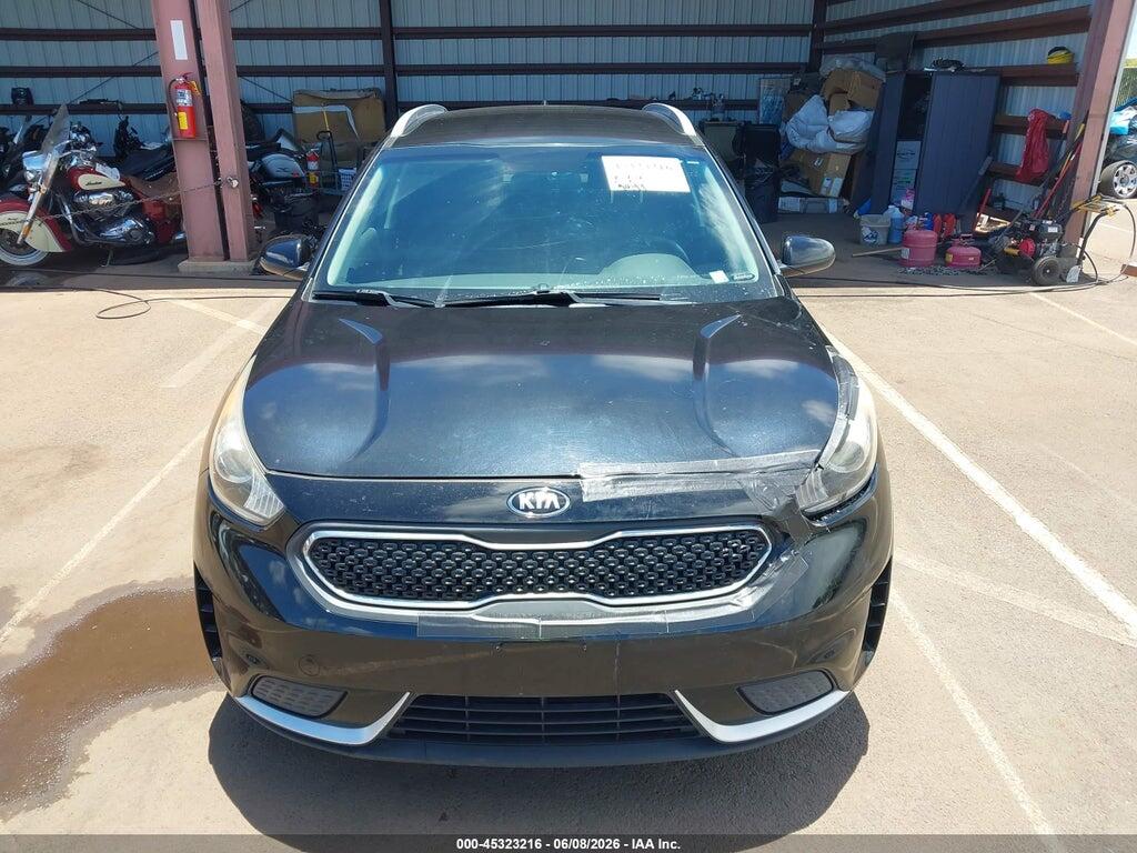 KNDCB3LC6J5210296 2018 KIA NIRO photo no. 12