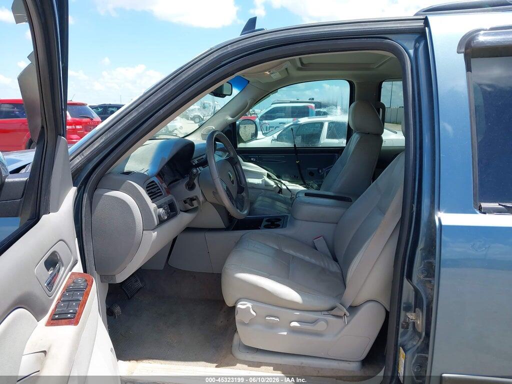 1GNUCBE08AR208287 2010 CHEVROLET TAHOE photo no. 5