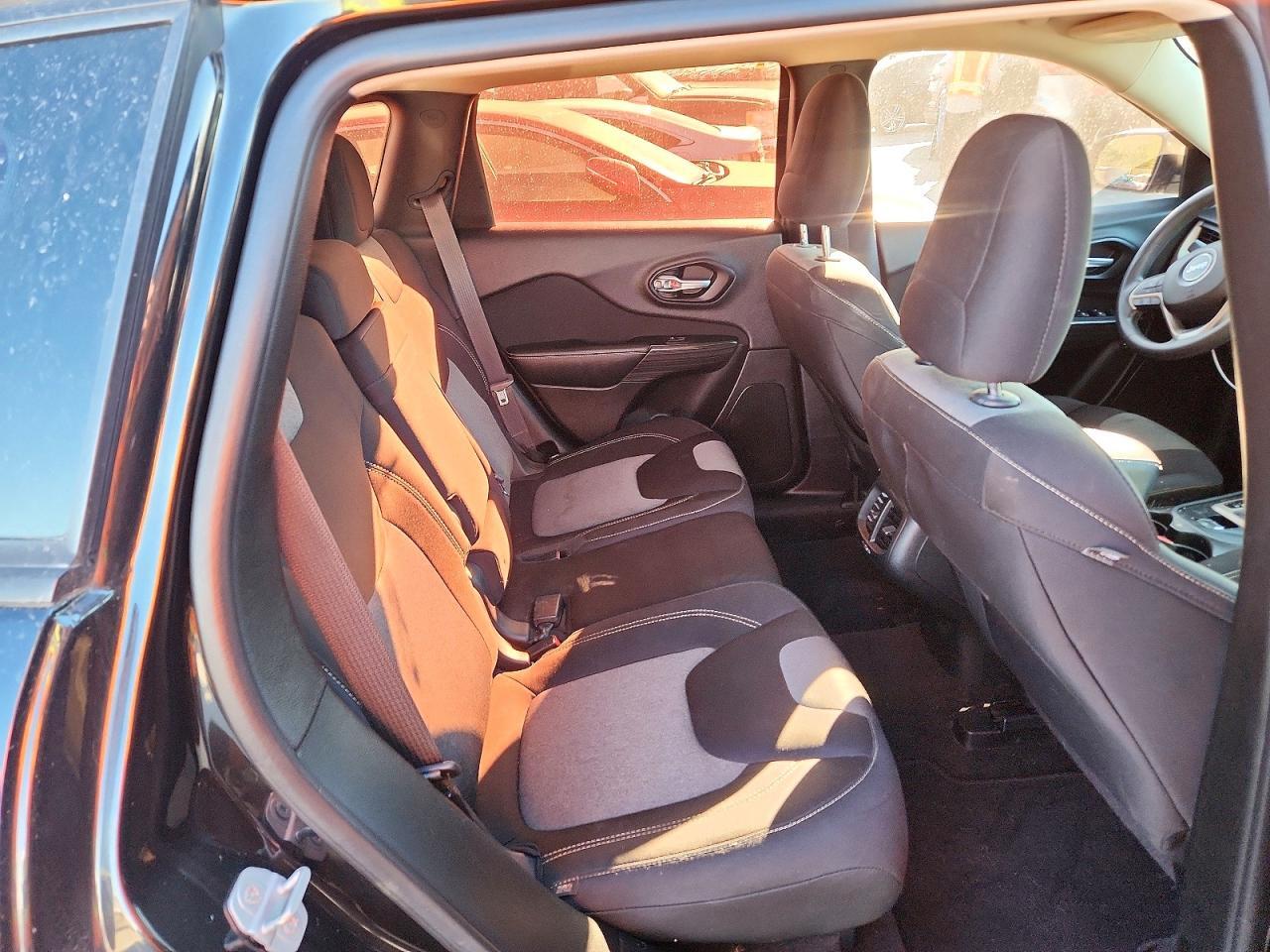 2015 JEEP CHEROKEE SPORT — Фото 11 из 14