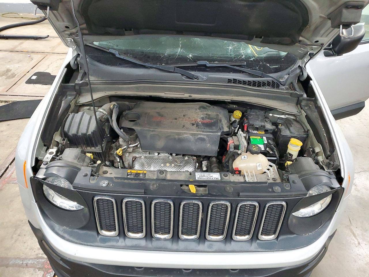 2016 JEEP RENEGADE SPORT — Фото 11 из 12
