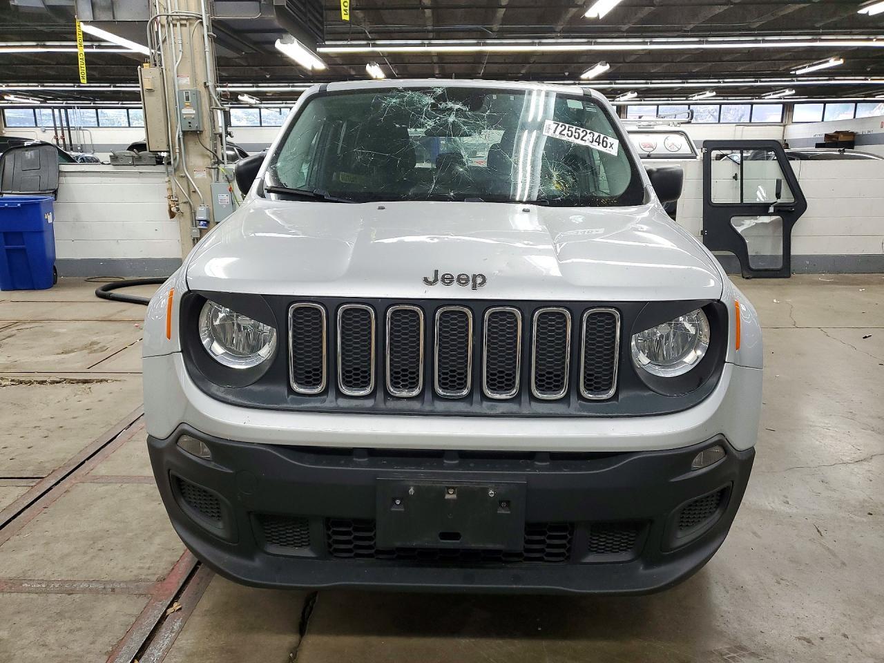 2016 JEEP RENEGADE SPORT — Фото 5 из 12