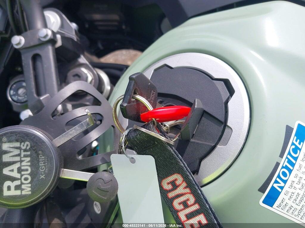 JKALE8C16RDA17907 2024 KAWASAKI KLE300 photo no. 11