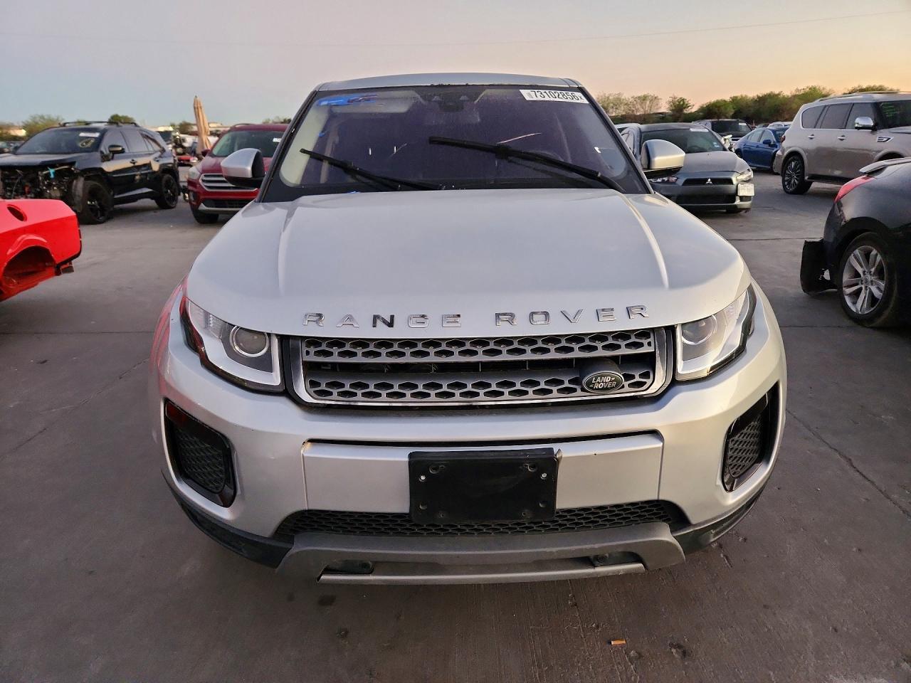 2018 LAND ROVER RANGE ROVER EVOQUE SE — Фото 5 из 12