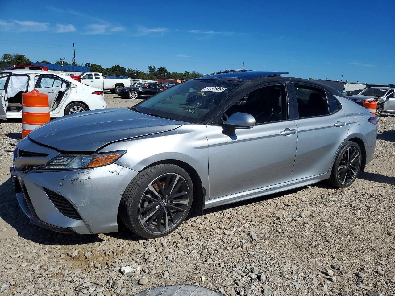 2018 TOYOTA CAMRY XSE