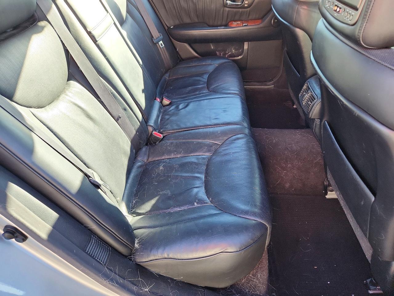 2004 LEXUS LS 430 — Фото 10 из 12