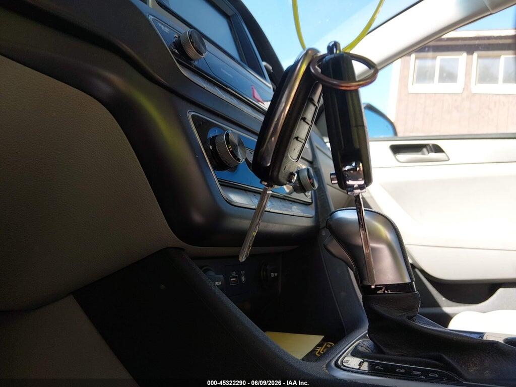 5NPE24AF3KH733501 2019 HYUNDAI SONATA photo no. 11
