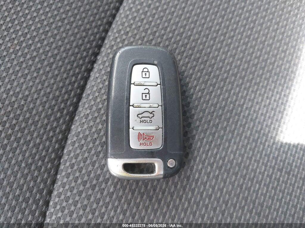 5NPEC4AB9EH883188 2014 HYUNDAI SONATA photo no. 11