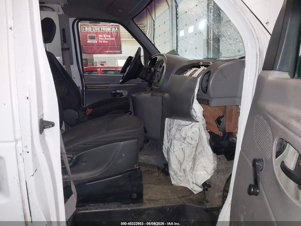 1FTEE1428VHC13425 1997 FORD E-150 photo no. 5
