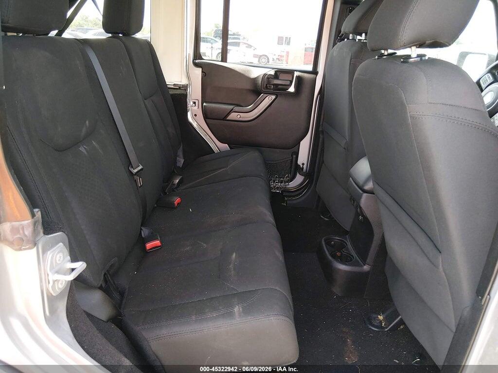 1C4BJWDG3GL178865 2016 JEEP WRANGLER UNLIMITED photo no. 8