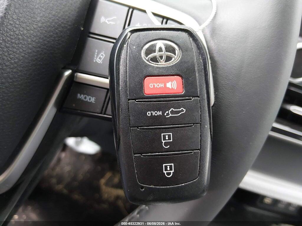 5TDKDRAH2RS531880 2024 TOYOTA HIGHLANDER photo no. 11
