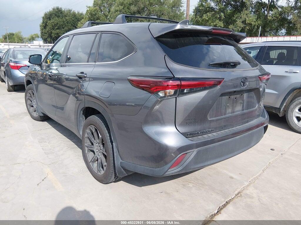 5TDKDRAH2RS531880 2024 TOYOTA HIGHLANDER photo no. 3