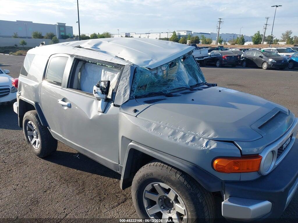 JTEZU4BFXEK013785 2014 TOYOTA FJ CRUISER photo no. 6