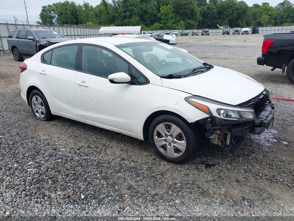 3KPFK4A73HE088018 2017 KIA FORTE photo no. 1