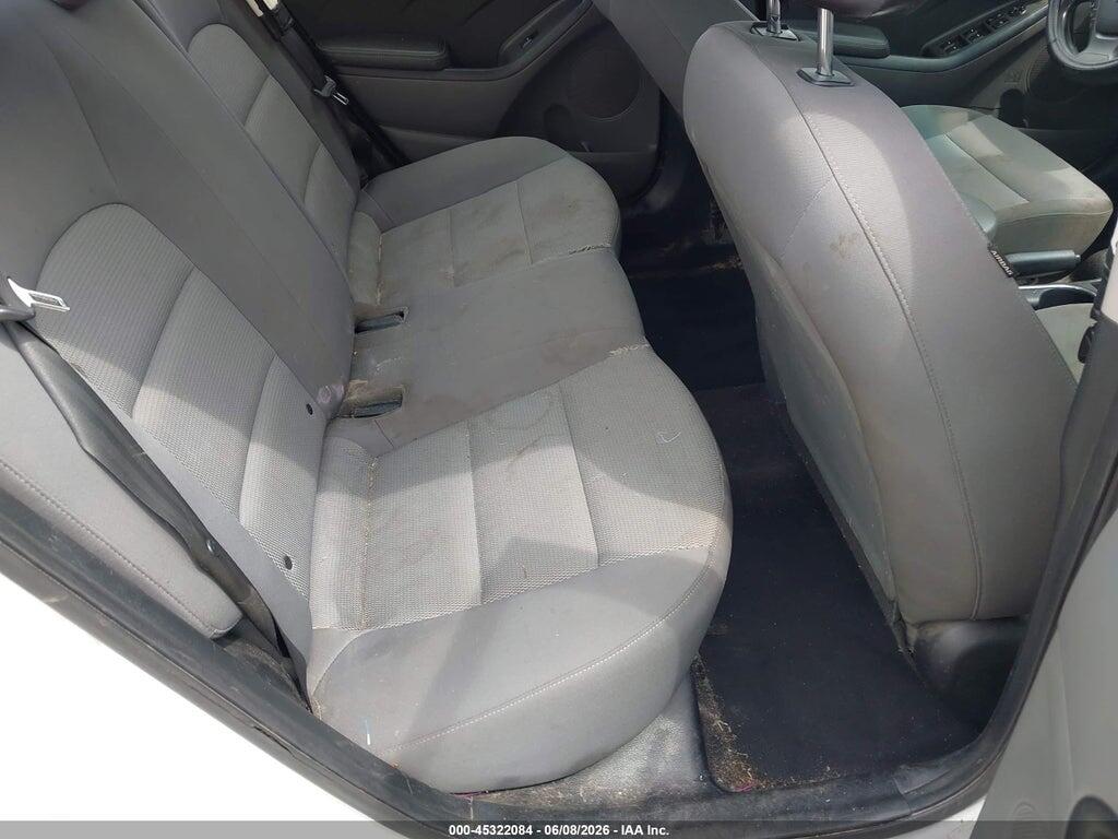 3KPFK4A73HE088018 2017 KIA FORTE photo no. 8