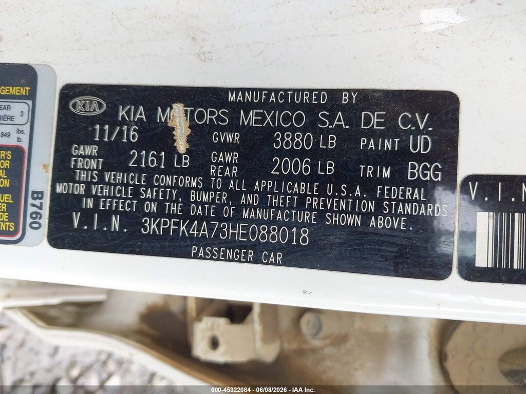 3KPFK4A73HE088018 2017 KIA FORTE photo no. 9