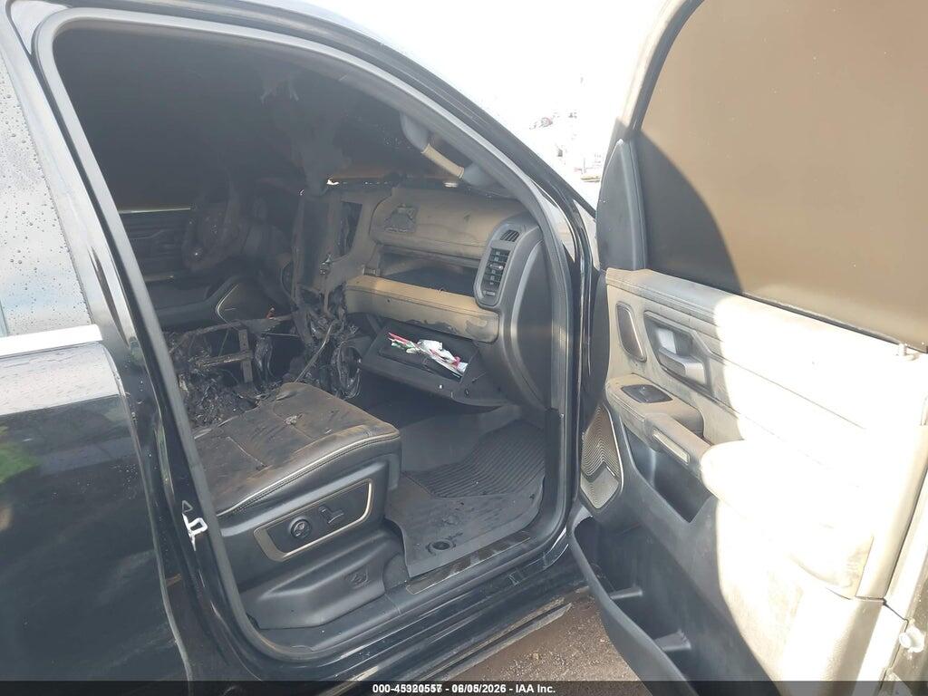1C6SRFHT5KN525875 2019 RAM 1500 photo no. 5