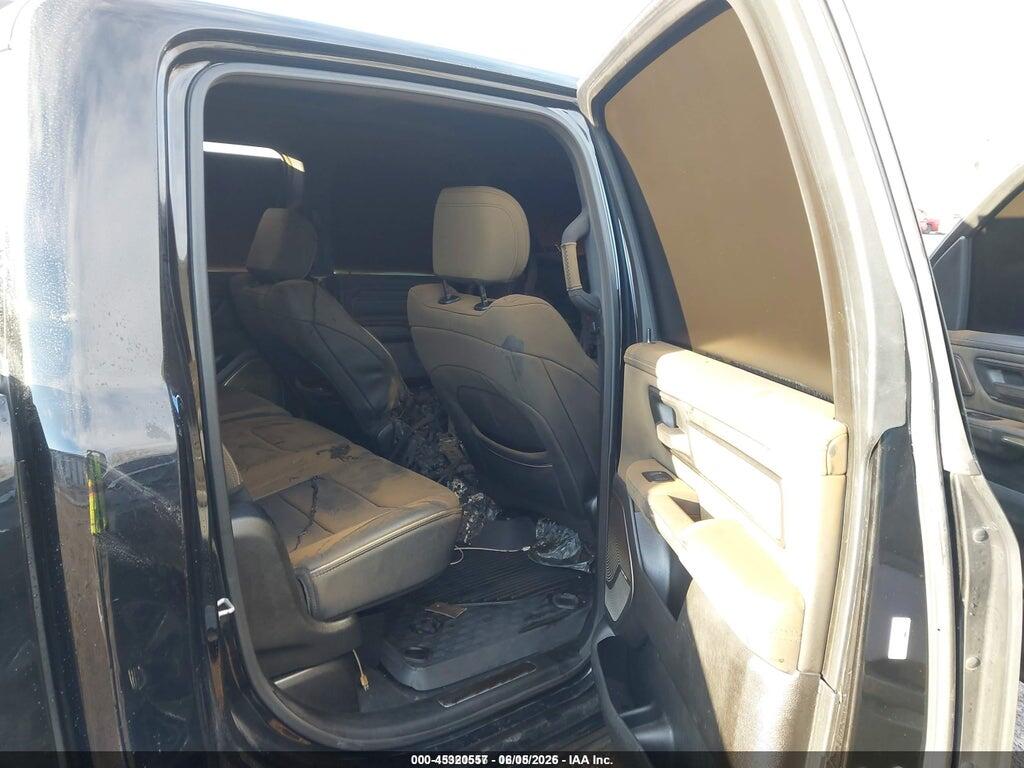 1C6SRFHT5KN525875 2019 RAM 1500 photo no. 8