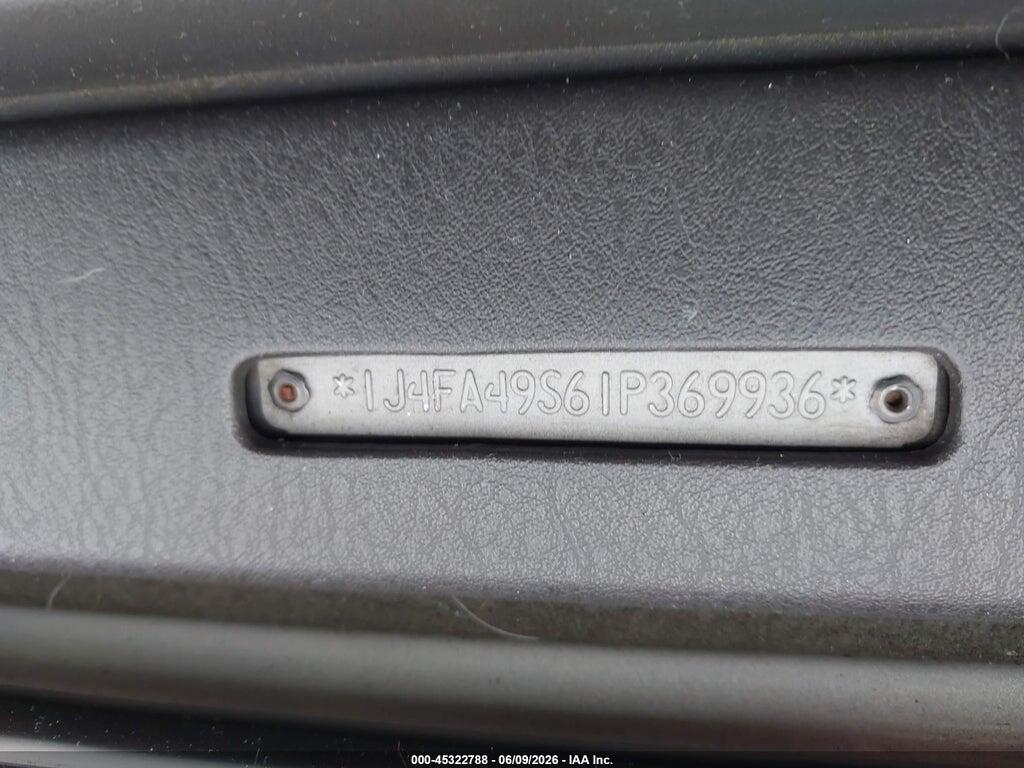 1J4FA49S61P369936 2001 JEEP WRANGLER photo no. 9